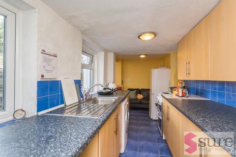 4 bedroom end of terrace house to rent, Washington Street, Brighton