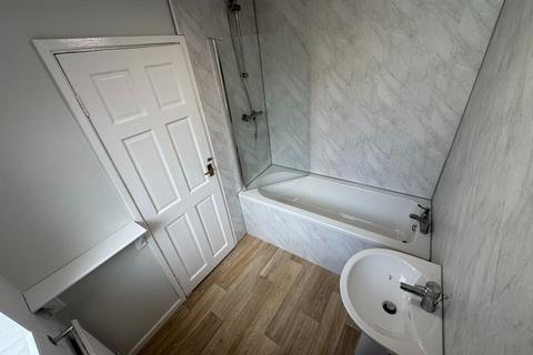 2 bedroom terraced house to rent, Ruby Street, Darlington