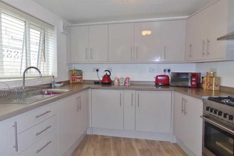 3 bedroom flat for sale, Whitehaven Road, Cleator Moor CA25