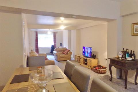 3 bedroom flat for sale, Whitehaven Road, Cleator Moor CA25
