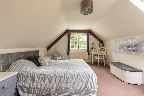 2 bedroom cottage to rent, Mulberry Cottage, High Street,Taplow, Maidenhead, SL6 0EX