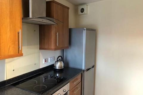 2 bedroom flat to rent, Summer Street, City Centre, Aberdeen, AB10