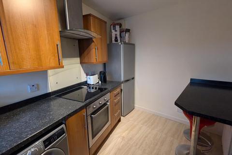 2 bedroom flat to rent, Summer Street, City Centre, Aberdeen, AB10