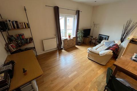 2 bedroom flat to rent, Caesar Street, Derby, DE1