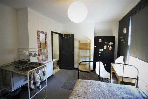 1 bedroom terraced house to rent, A Far Gosford Street, Coventry