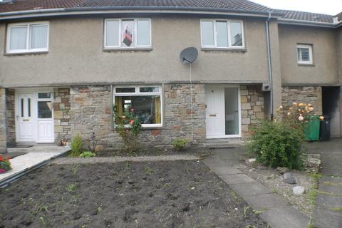 3 bedroom terraced house to rent, Craigmore Gardens, Torryburn, KY12