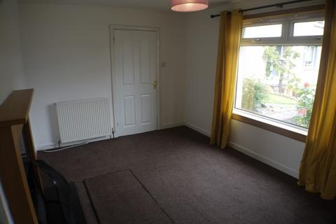 3 bedroom terraced house to rent, Craigmore Gardens, Torryburn, KY12