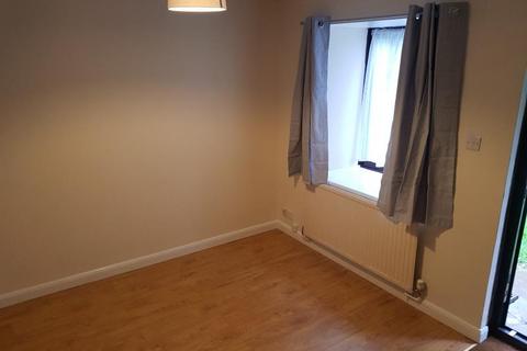 1 bedroom cluster house to rent, Philpots Close, West Drayton