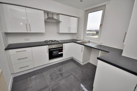 3 bedroom flat to rent, Durban Avenue, Clydebank, West Dunbartonshire, G81