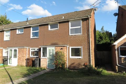 4 bedroom terraced house to rent - Arthur Close, Farnham, Surrey, GU9