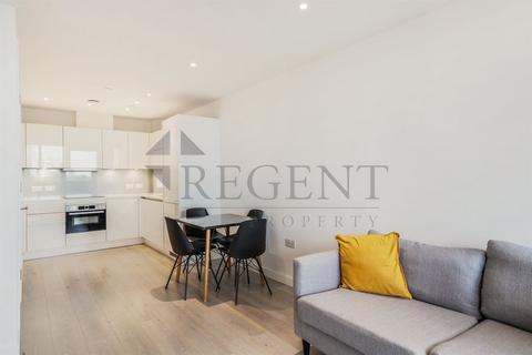 undefined, Carriage House, City North Place, N4
