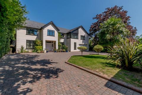 5 bedroom detached house for sale, Kewferry Drive, Northwood HA6