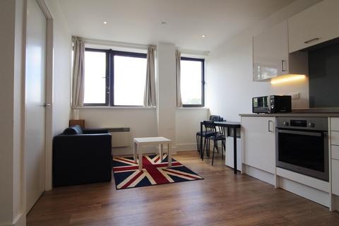 1 bedroom apartment to rent, Hanover House, Kings Road, Reading, RG1