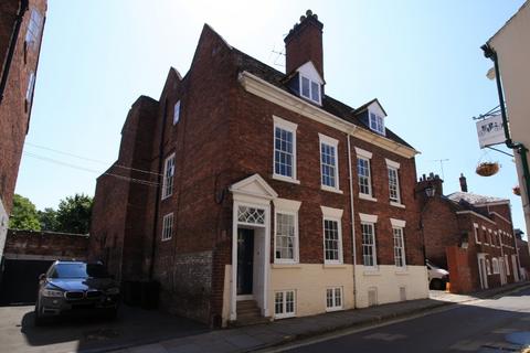 4 bedroom townhouse to rent, Swan Hill, Town Centre, Shrewsbury, SY1