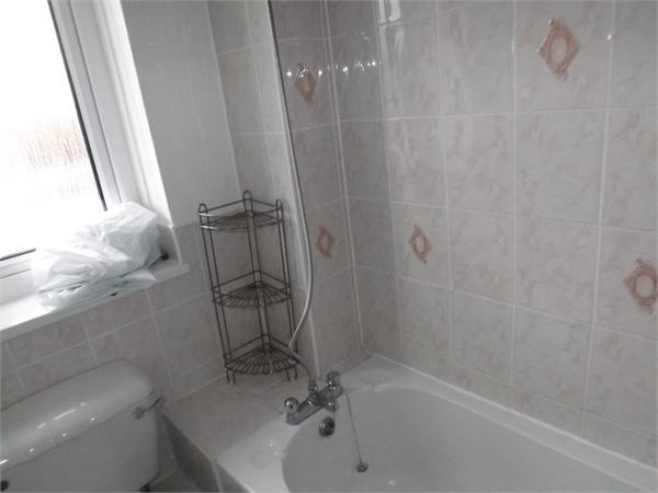House bathroom in Frank Street, Gilesgate
