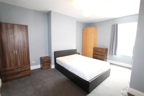 2 bedroom terraced house to rent, Manchester Road, Linthwaite, Huddersfield, West Yorkshire, HD7