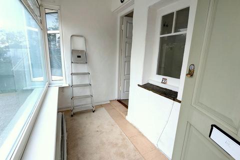 1 bedroom apartment to rent, Truro