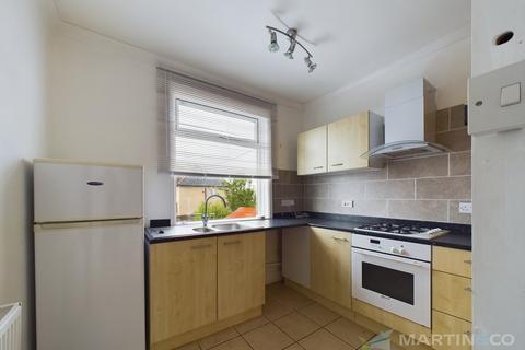 1 bedroom apartment to rent, Truro