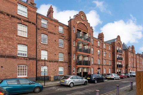 Cressy Houses, Hannibal Road, London, E1