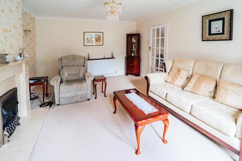 15 Bridge End, Bromham, Bedford, MK43 8LS