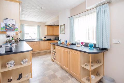 3 bedroom semi-detached house for sale, Totton