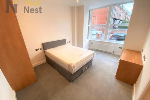 2 bedroom apartment to rent, Ash Road, Leeds, LS6 3JJ, EN-SUITE BATHROOMS