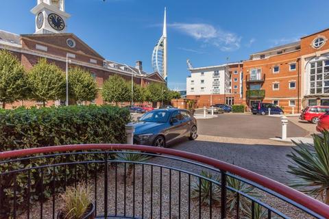1 bedroom ground floor flat for sale, Gunwharf Quays, Portsmouth