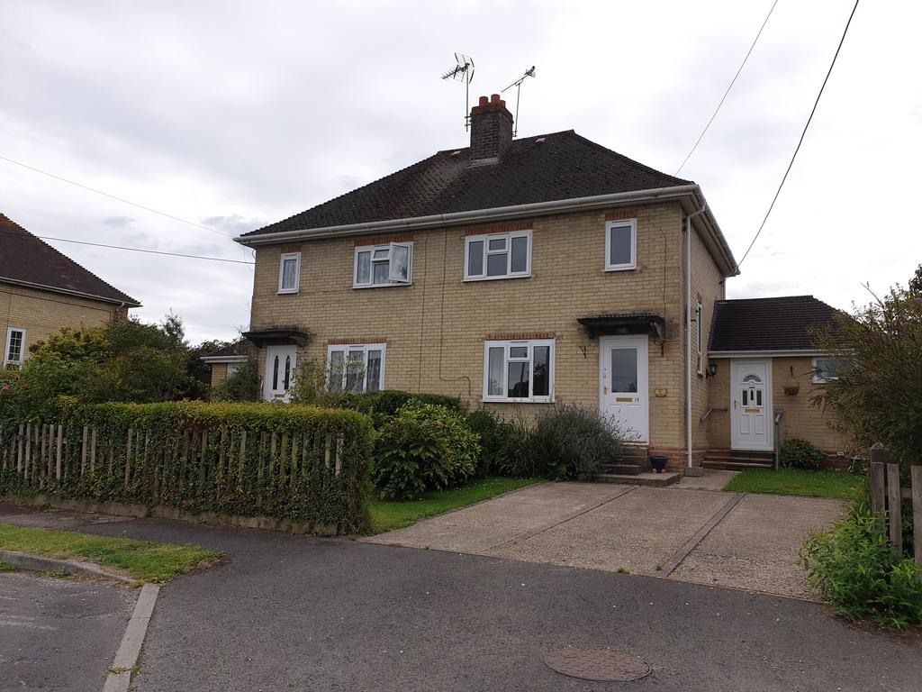 Pundle Green, Bartley SO40 2 bed semidetached house £1,295 pcm (£299 pw)