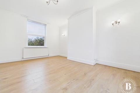 2 bedroom semi-detached house to rent, Woolley Wood Road, Shiregreen, Sheffield, S5