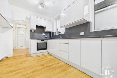 2 bedroom semi-detached house to rent, Woolley Wood Road, Shiregreen, Sheffield, S5