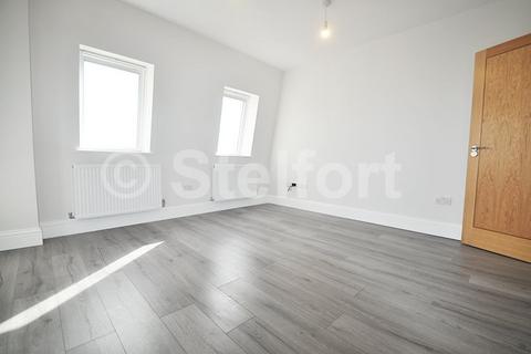 2 bedroom apartment to rent, Grafton Road, London, NW5