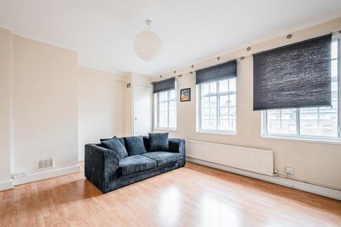 3 bedroom apartment to rent, Windsor House, Islington, N1