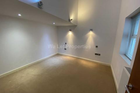 2 bedroom apartment to rent, Henry Street, Manchester M4