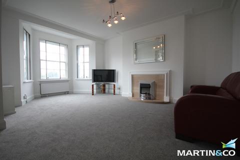 3 bedroom flat to rent, Kenilworth Court, Hagley Road, Edgbaston, B16