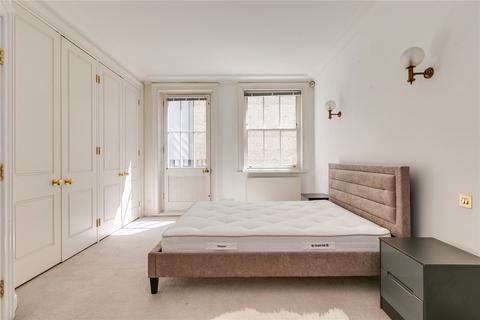 2 bedroom flat to rent, Grosvenor Crescent Mews, Belgravia, London