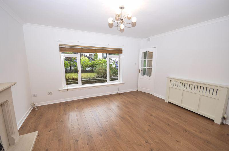 Arden Grove, Kilsyth 3 bed detached villa £195,000