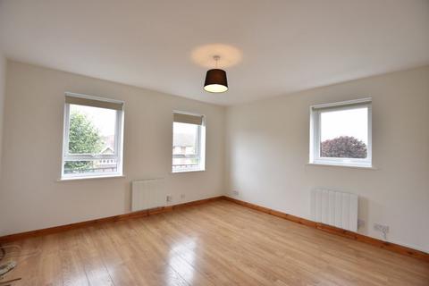 1 bedroom apartment to rent, Maplehurst Close, Kingston, KT1