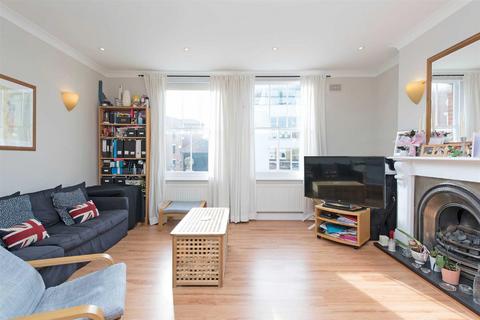 2 bedroom flat to rent, Lacy Road, London