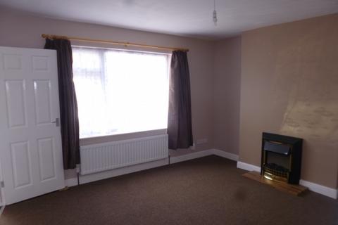 2 bedroom terraced house to rent, Austrey Avenue, Beeston, NG9 2SX