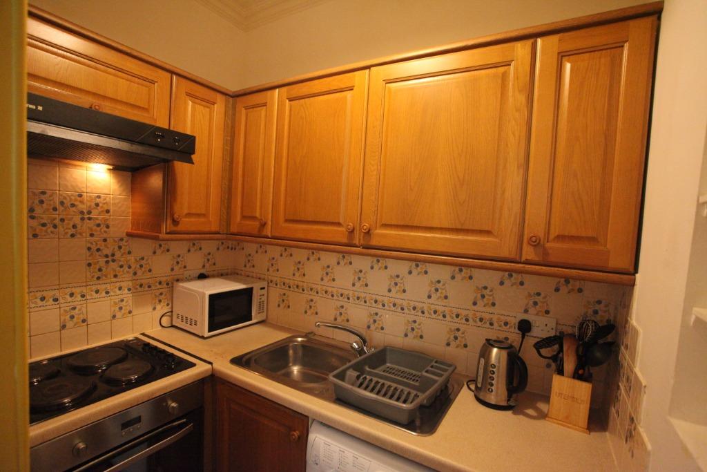Apartment in Edinburgh - More