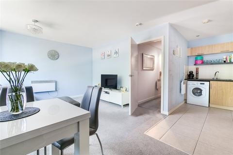 1 bedroom flat to rent, Phoenix Way, London