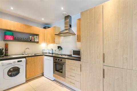 1 bedroom flat to rent, Phoenix Way, London