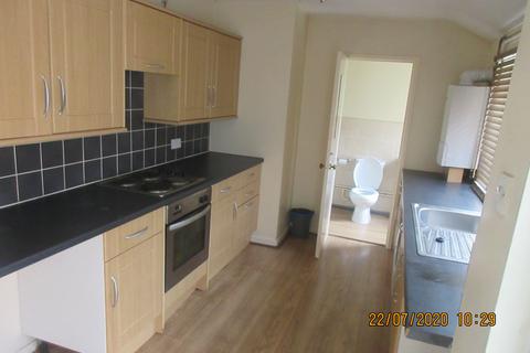 1 bedroom ground floor flat to rent, Clarence Street, Kidderminster DY10
