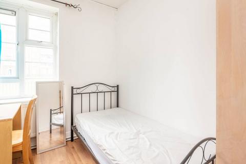 3 bedroom flat to rent, Lorraine Court, Lewis Street, Camden, NW1