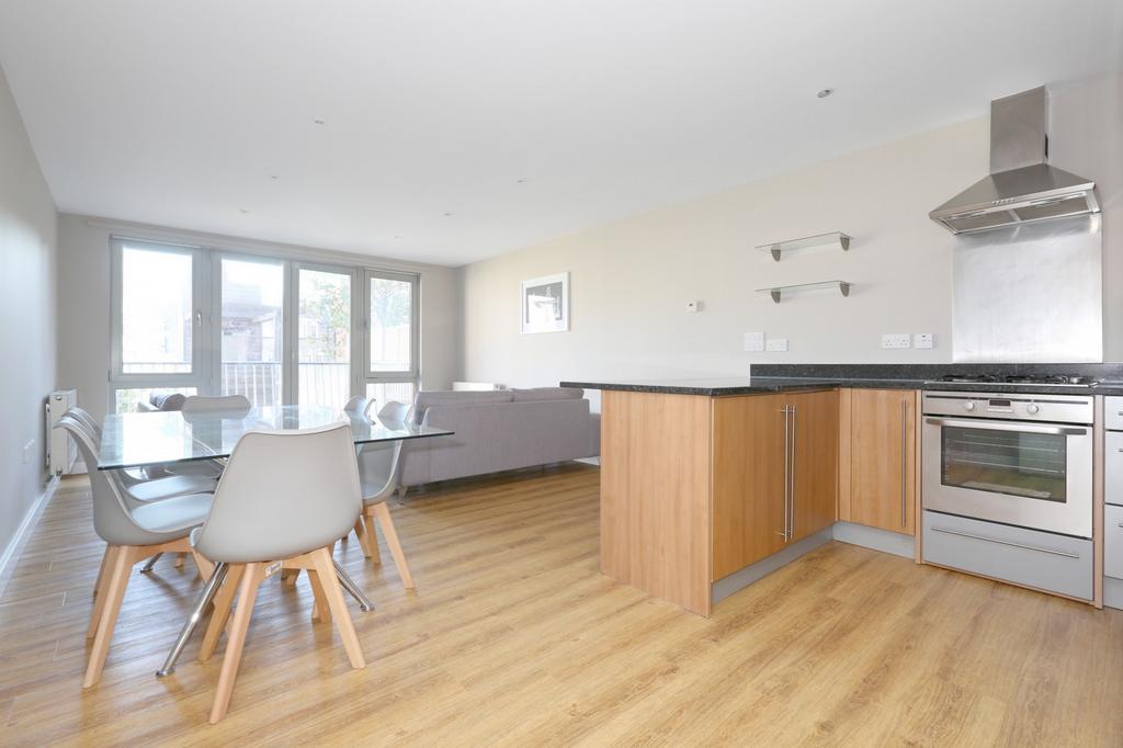 Apartment in London - View 2