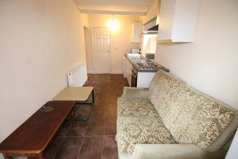 undefined, Hatton Road, FELTHAM, Greater London, TW14