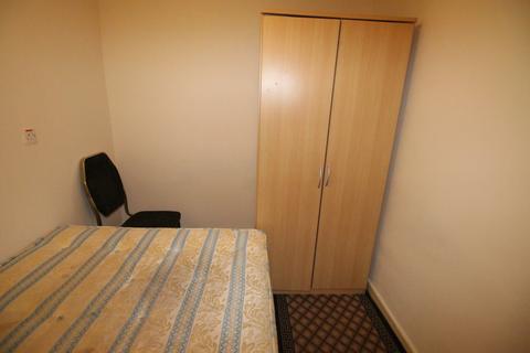 undefined, Hatton Road, FELTHAM, Greater London, TW14