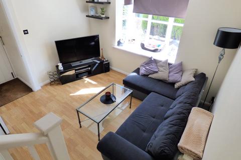 1 bedroom terraced house to rent, Maidenbower, Crawley RH10