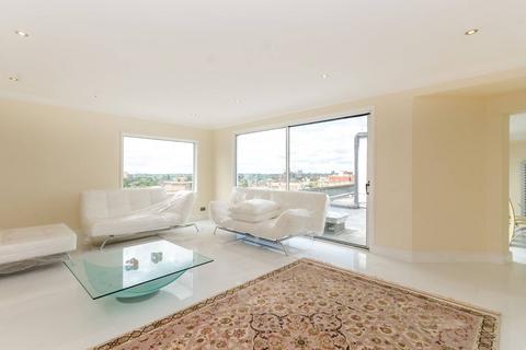 2 bedroom penthouse to rent, College Crescent, London NW3