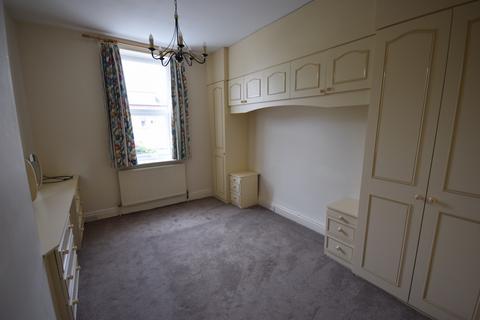 2 bedroom flat to rent - Derbe Road,  Lytham St. Annes, FY8